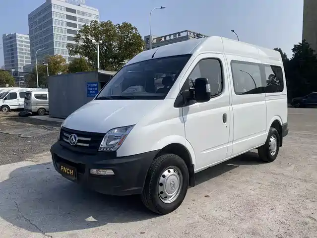 saic-maxus xintu-v80