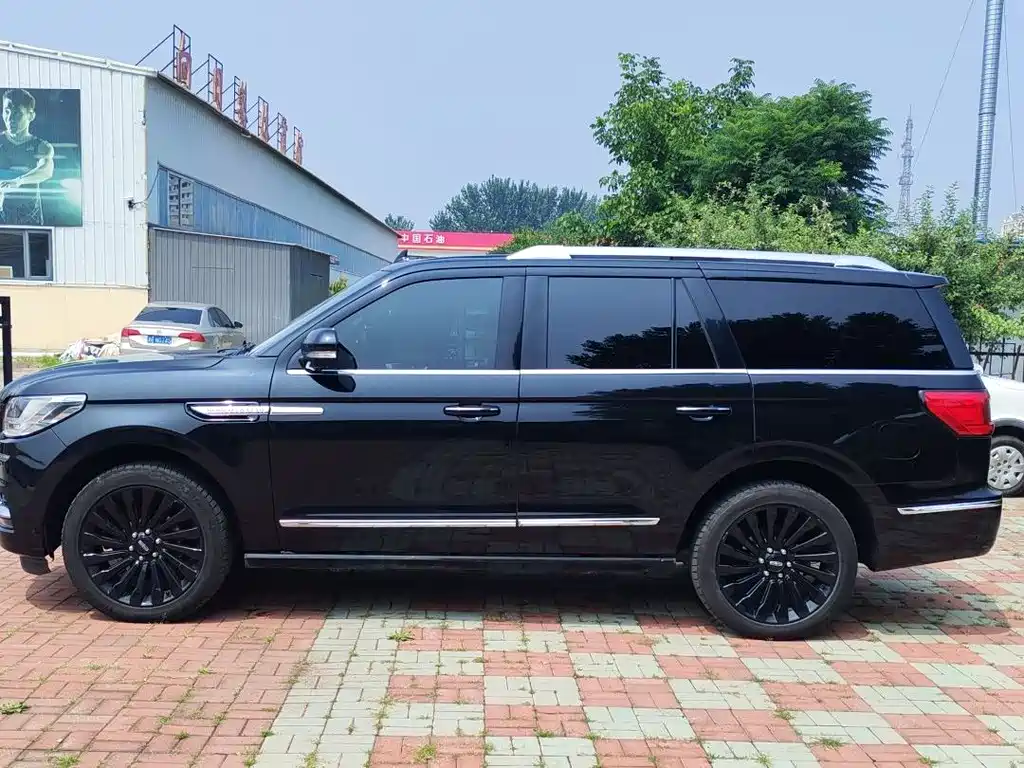 Lincoln Navigator 2020 3.5T
