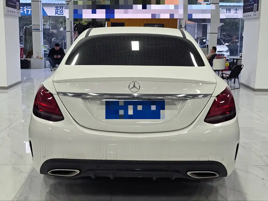 Mercedes-Benz C-Class — миниатюра 5