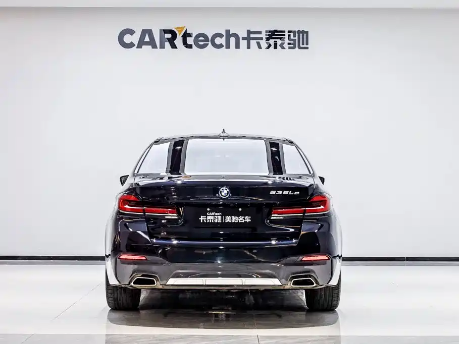 BMW 5 Series New Energy — миниатюра 5