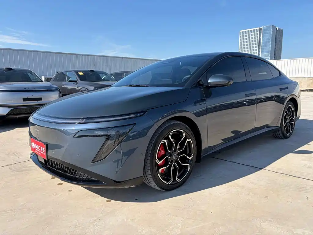 Nissan N7