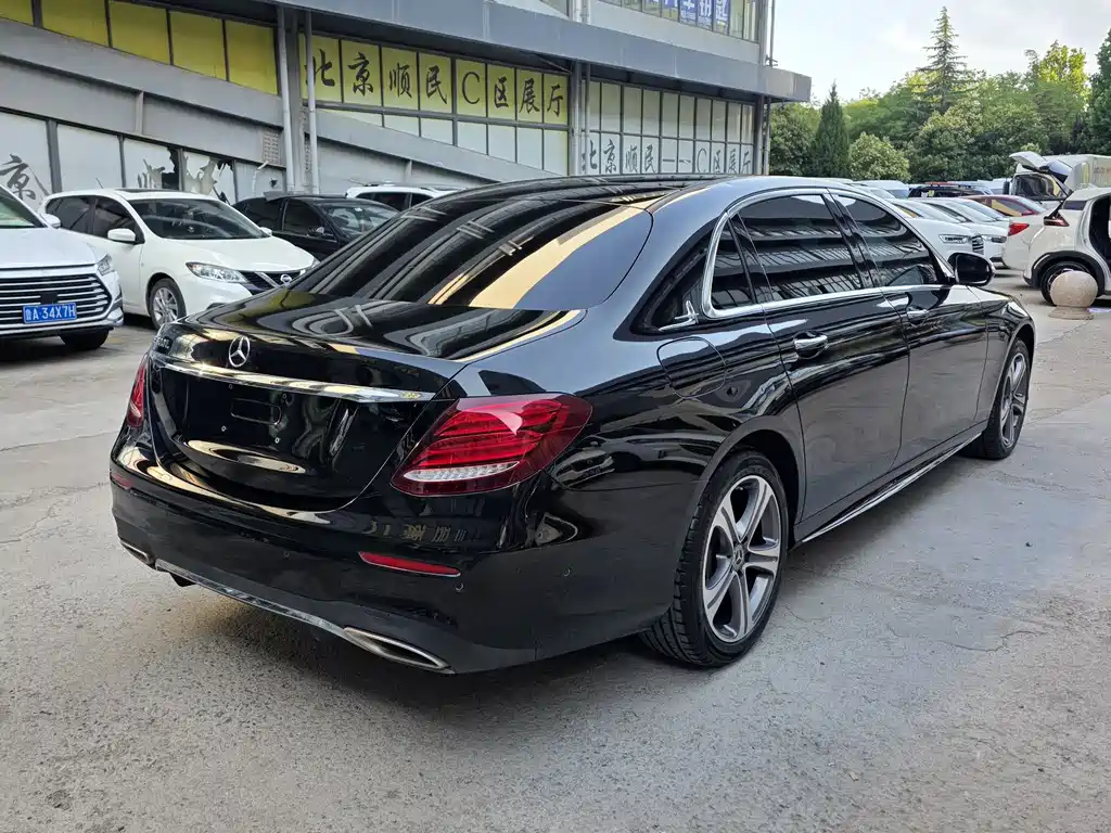Mercedes-Benz E-Class E 2020 E 260 L Sport