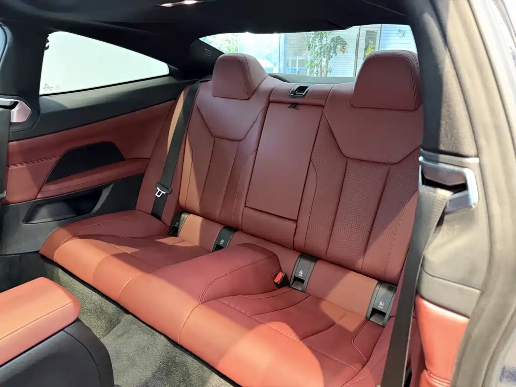 BMW 4 Series — миниатюра 14