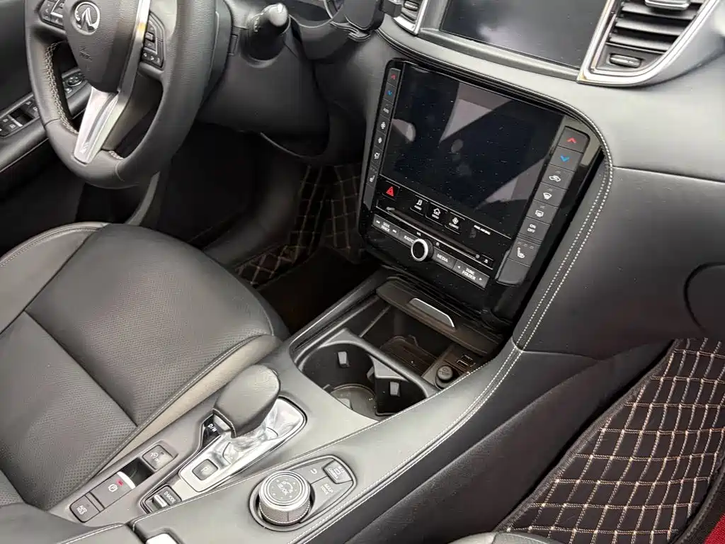 Infiniti QX50 — миниатюра 5