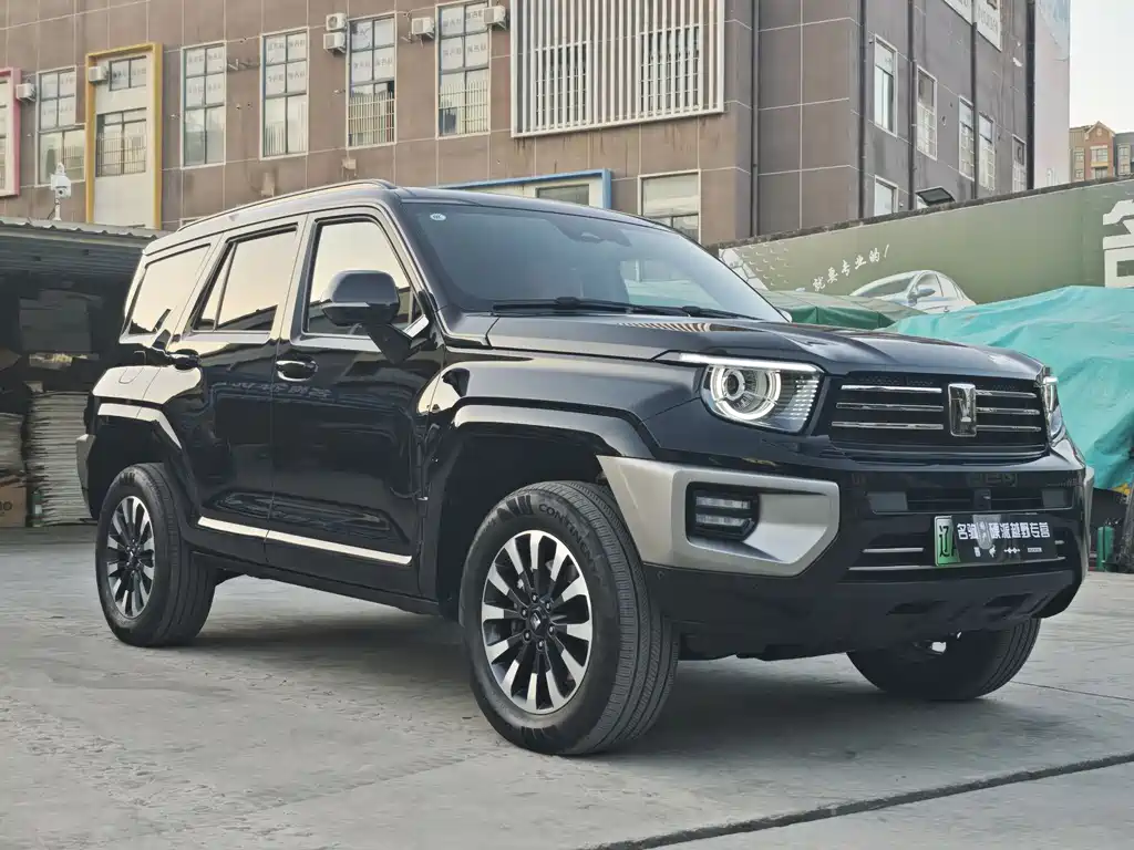 TANK TANK 700 NEW ENERGY