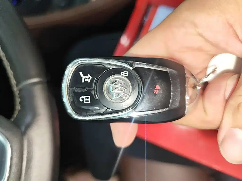 Buick Envision Plus — миниатюра 9