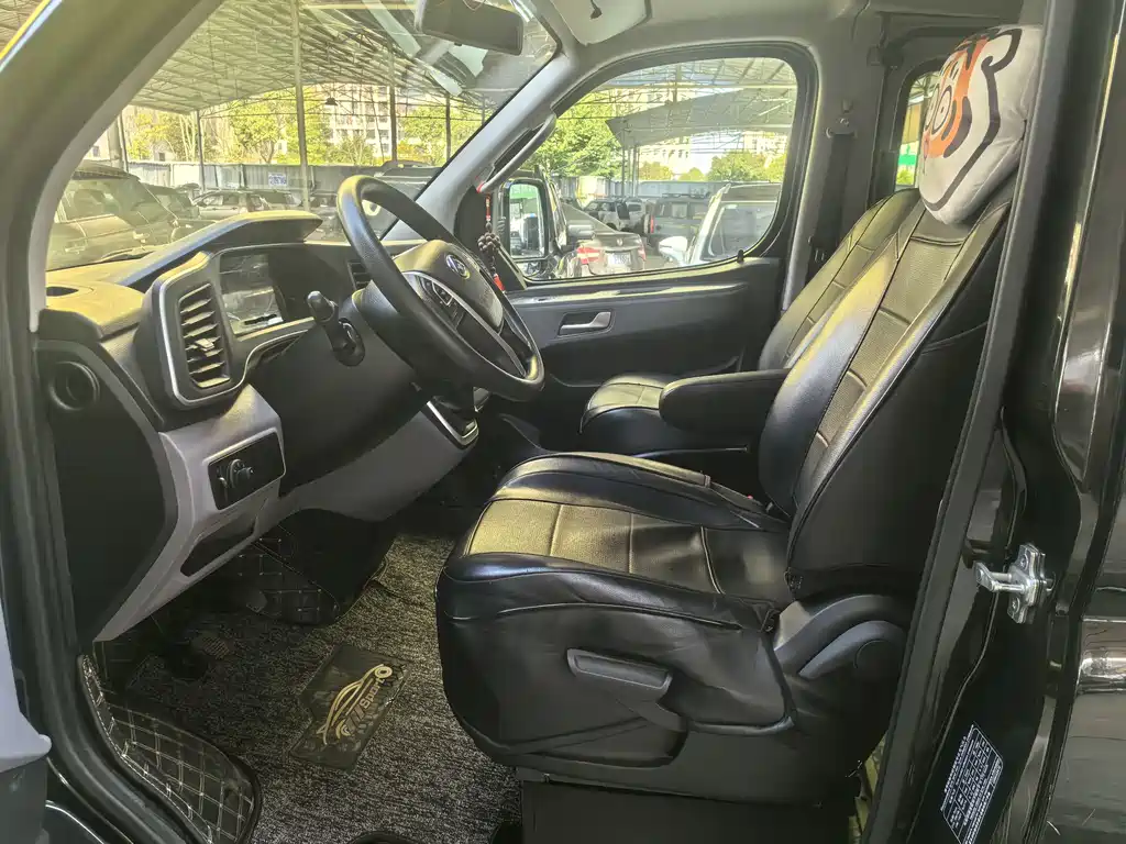 SAIC MAXUS XINTU V80