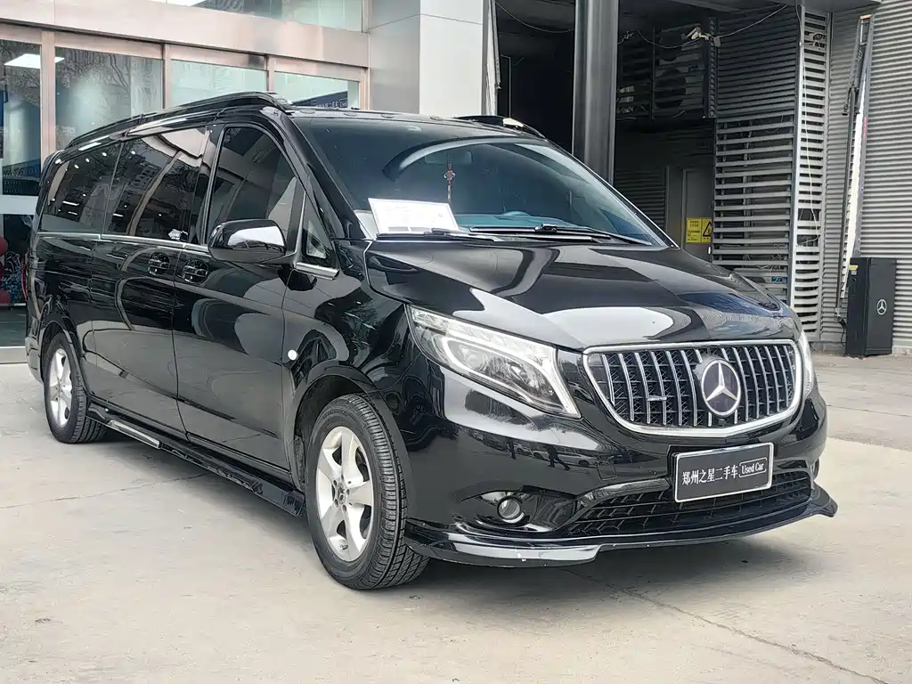 MERCEDES-BENZ VITO