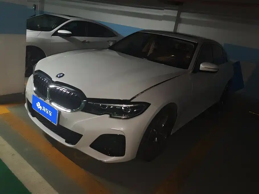 BMW 3 Series 2021