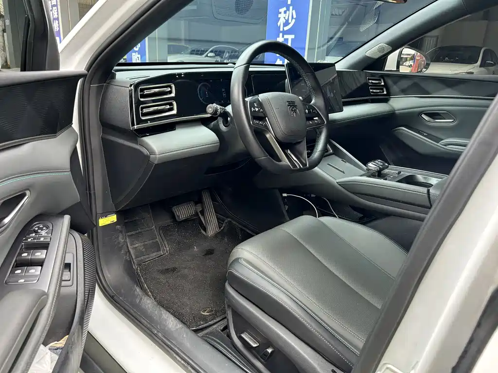 BYD Qin L — миниатюра 4