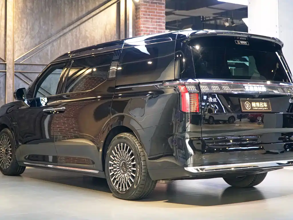 ZEEKR EXTREME KRYPTON 009