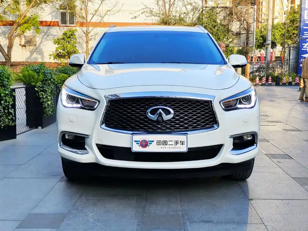 Infiniti QX60 (Import) — миниатюра 2