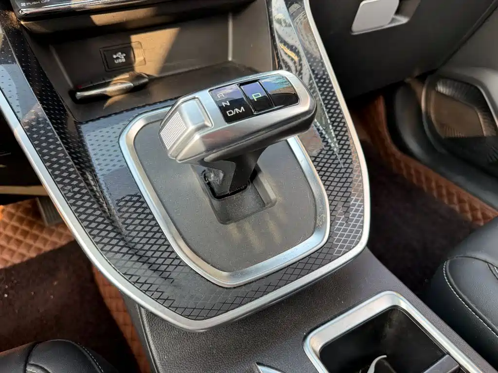 Haval M6 - фото 9