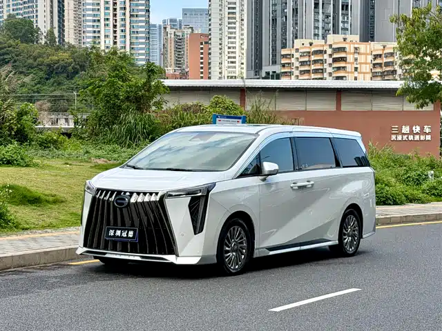 2023 GAC GN8