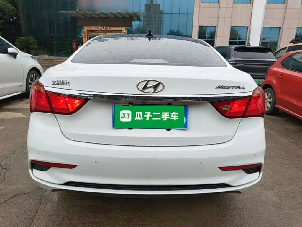 Hyundai Mistra — миниатюра 6