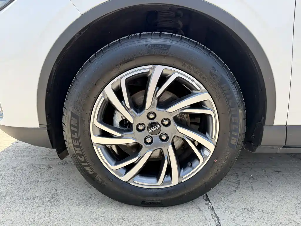 Lincoln Corsair 2.0T 2WD Premium Edition, фото 9