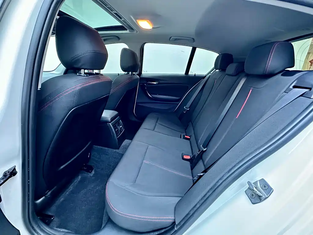 BMW 1 Series 1 2013 118i Sport