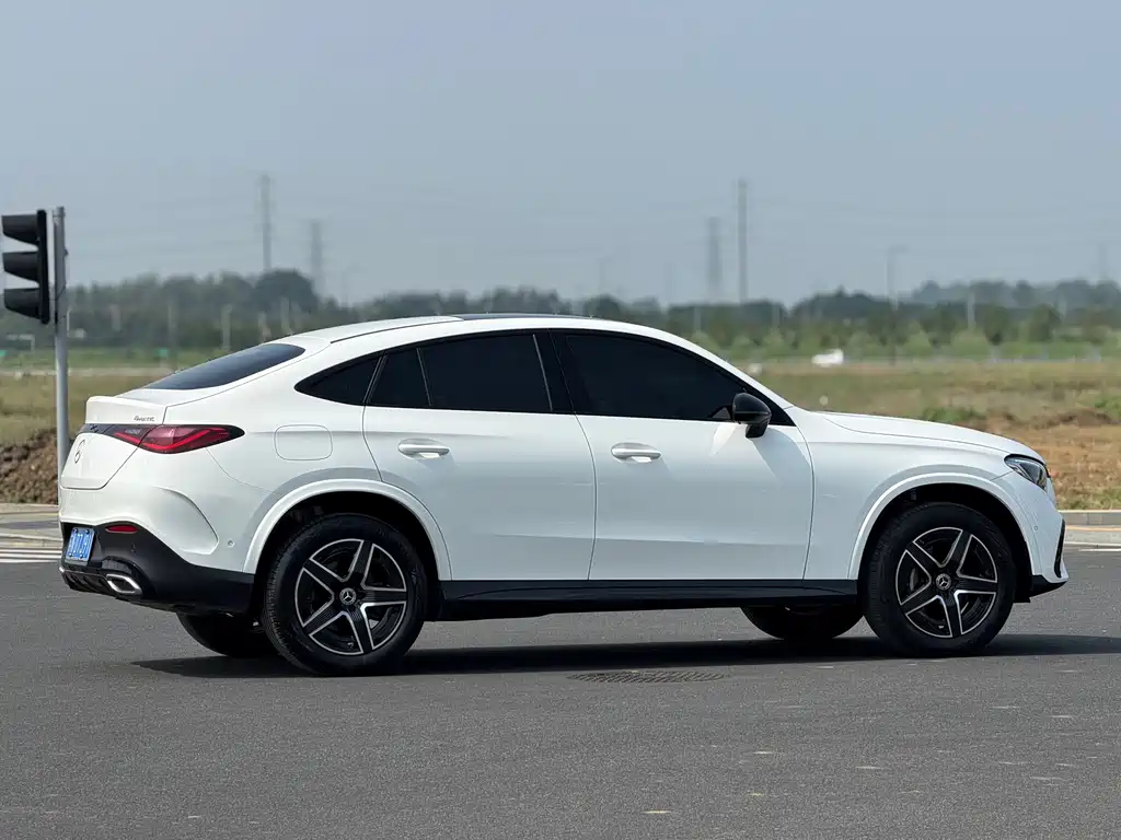 Mercedes-Benz GLC Coupe — миниатюра 9