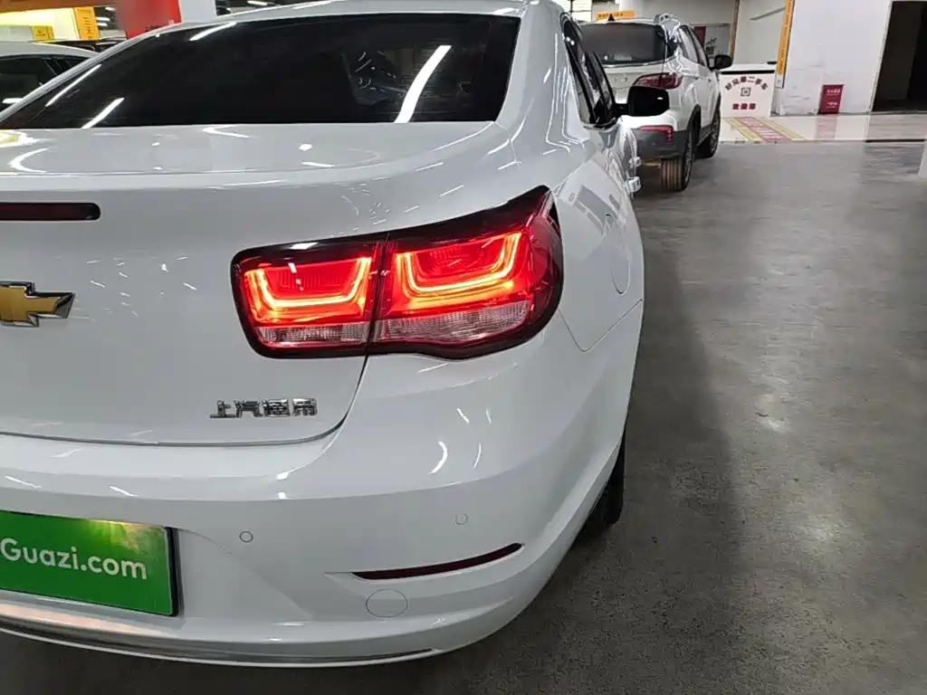 Chevrolet Malibu — миниатюра 8
