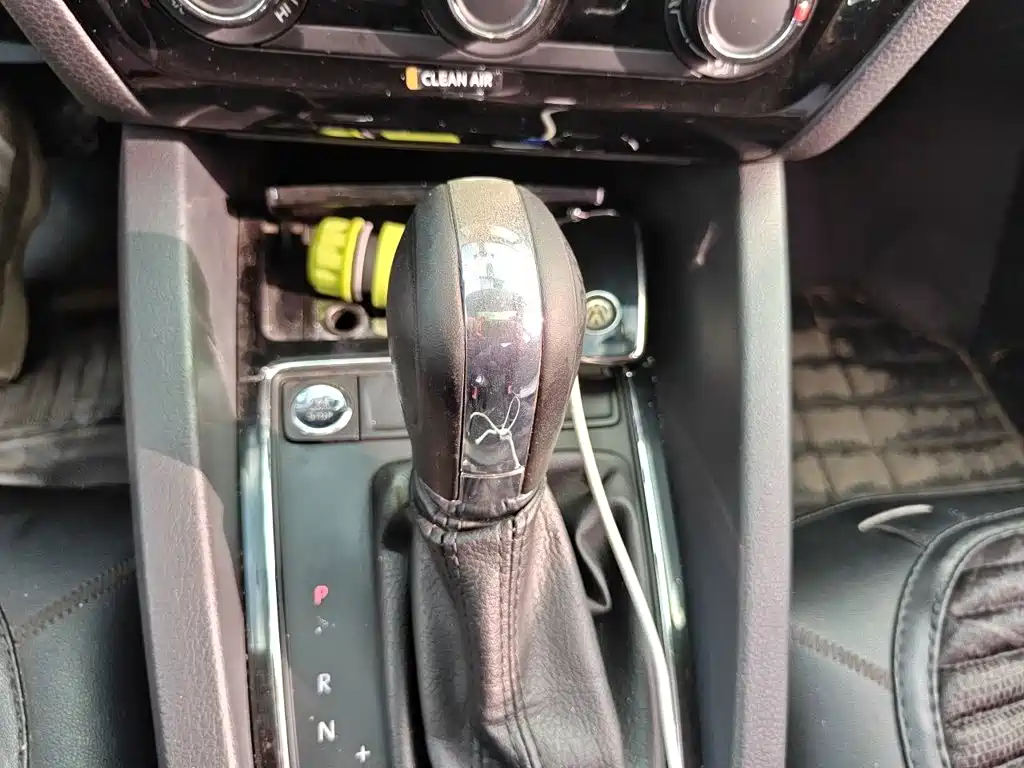 Volkswagen Sagitar — миниатюра 15