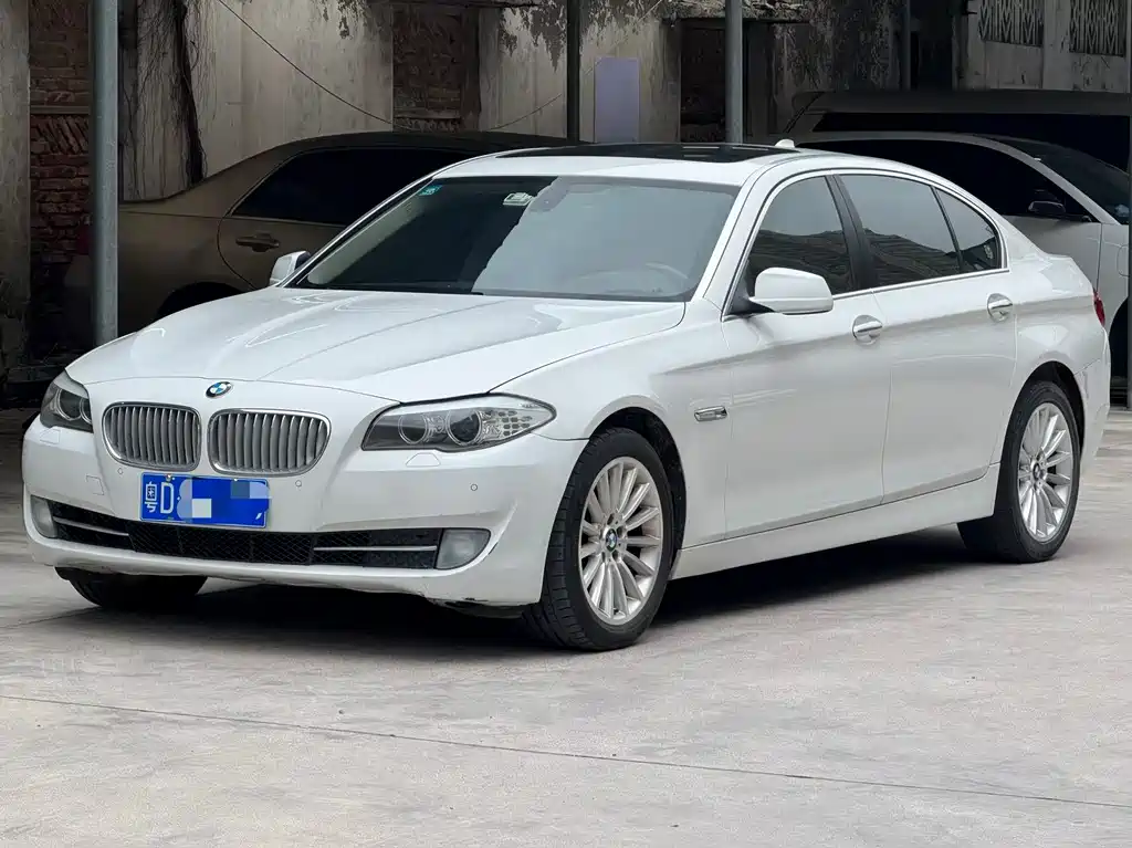 BMW 5 Series 2012 535Li Leading Type