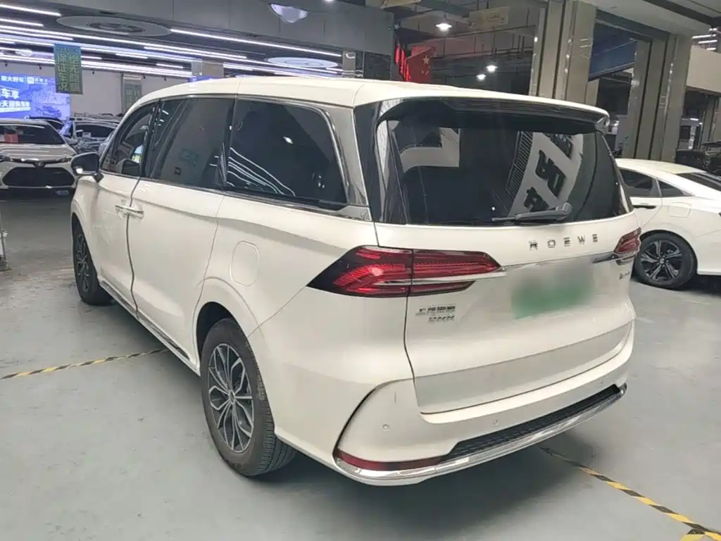 Roewe iMAX8 New Energy — миниатюра 5