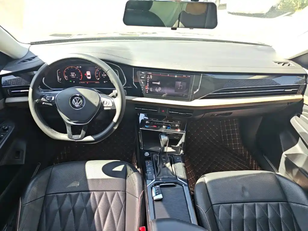 Volkswagen Passat — миниатюра 10