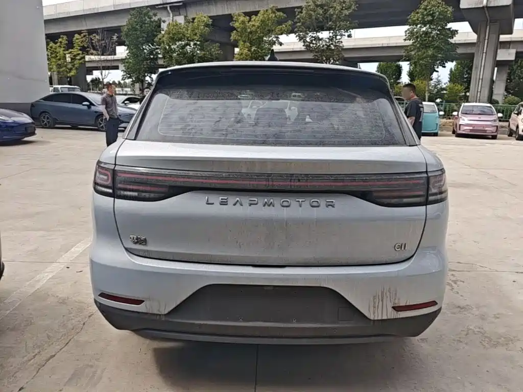 Leapmotor Leapmotor C11 — миниатюра 6