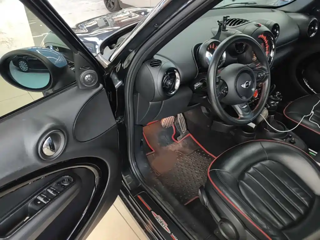 MINI Mini JCW Countryman — миниатюра 16