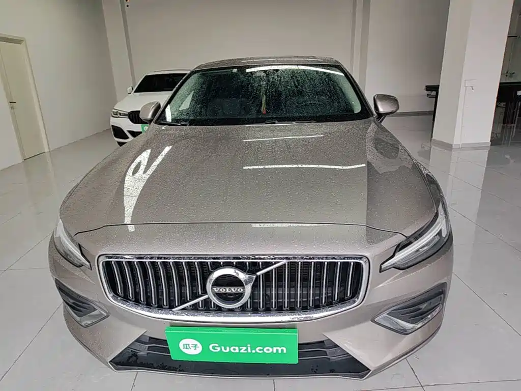 Volvo S60 — миниатюра 3