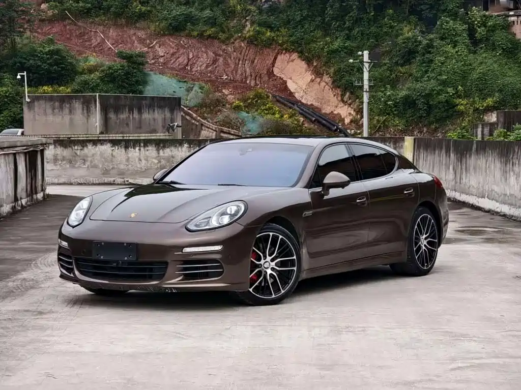 Porsche Panamera 2014 Panamera 4 3.0T