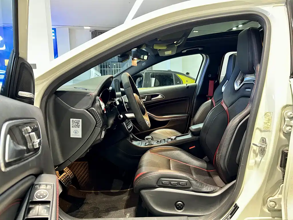 MERCEDES-BENZ A CLASS AMG