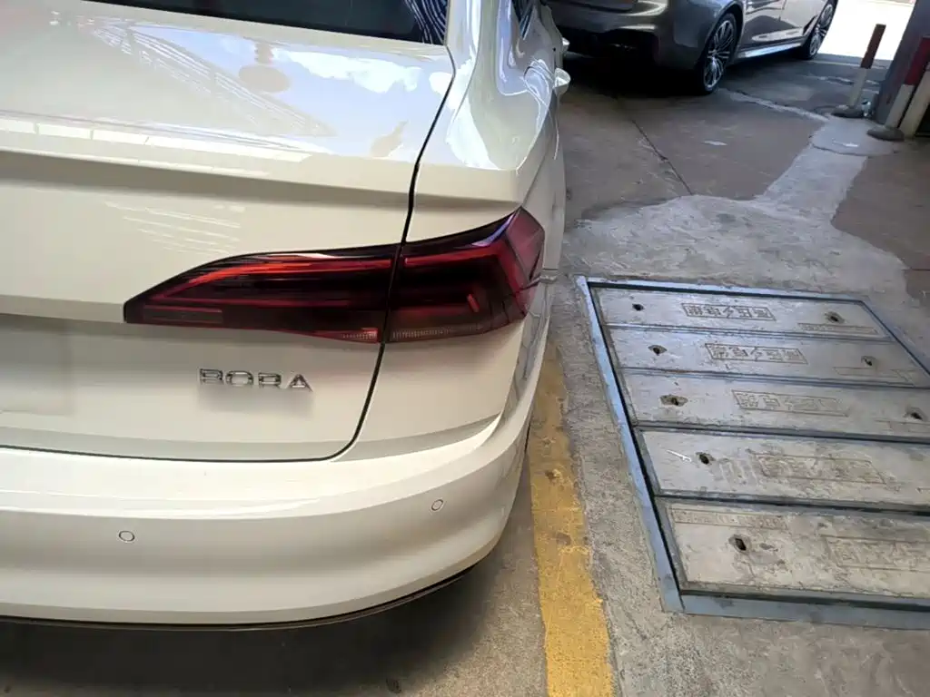 Volkswagen Bora 2021 280TSI DSG Elite Smart Connect