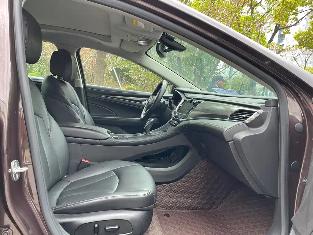 Buick LaCrosse 2016 28T Elite