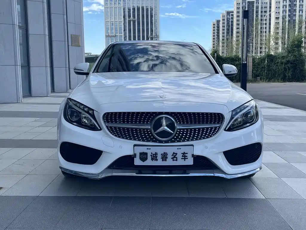 Mercedes-Benz C-Class — миниатюра 2