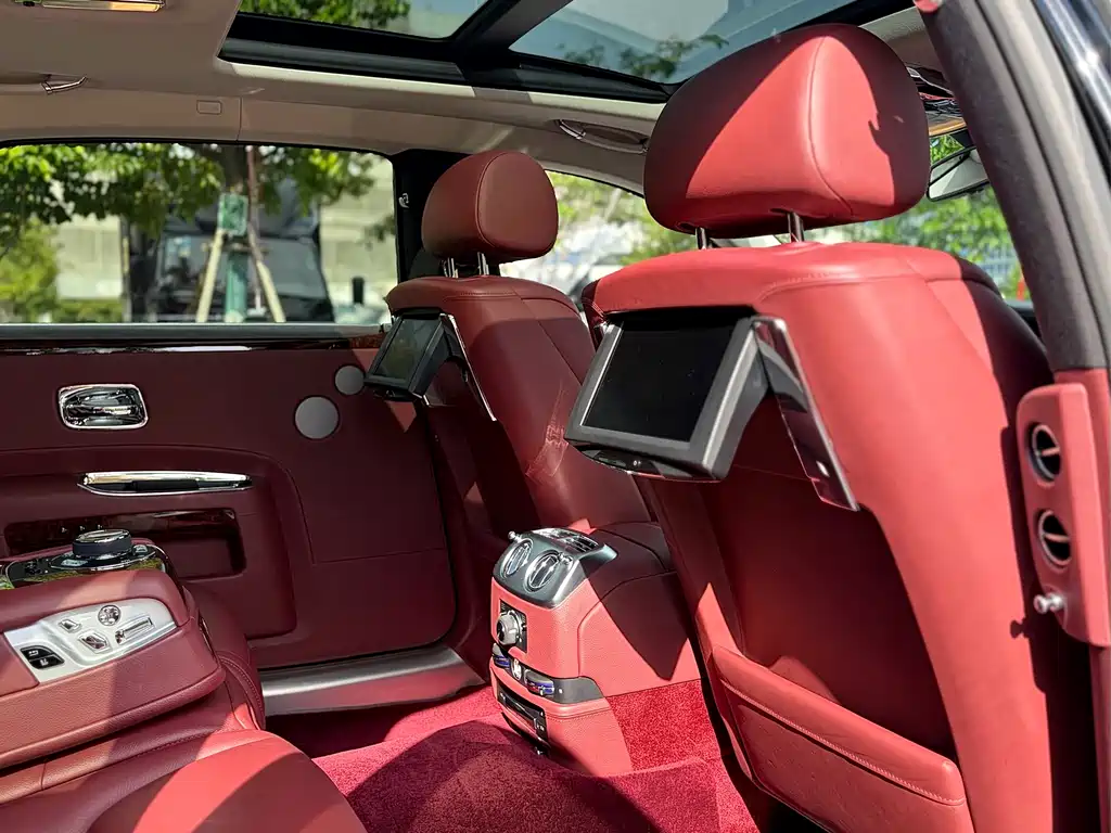 Rolls-Royce Ghost — фотографии объявления, Фото 20