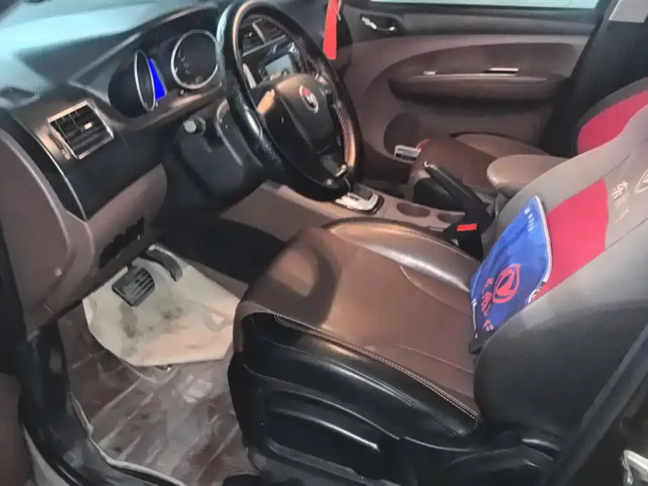 Dongfeng X5 2016 1.6L CVT Luxury