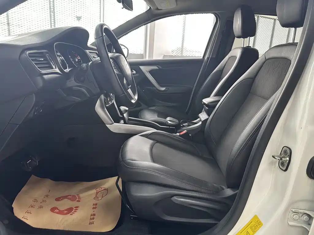 Citroen C3-XR 2015 1.6L AT