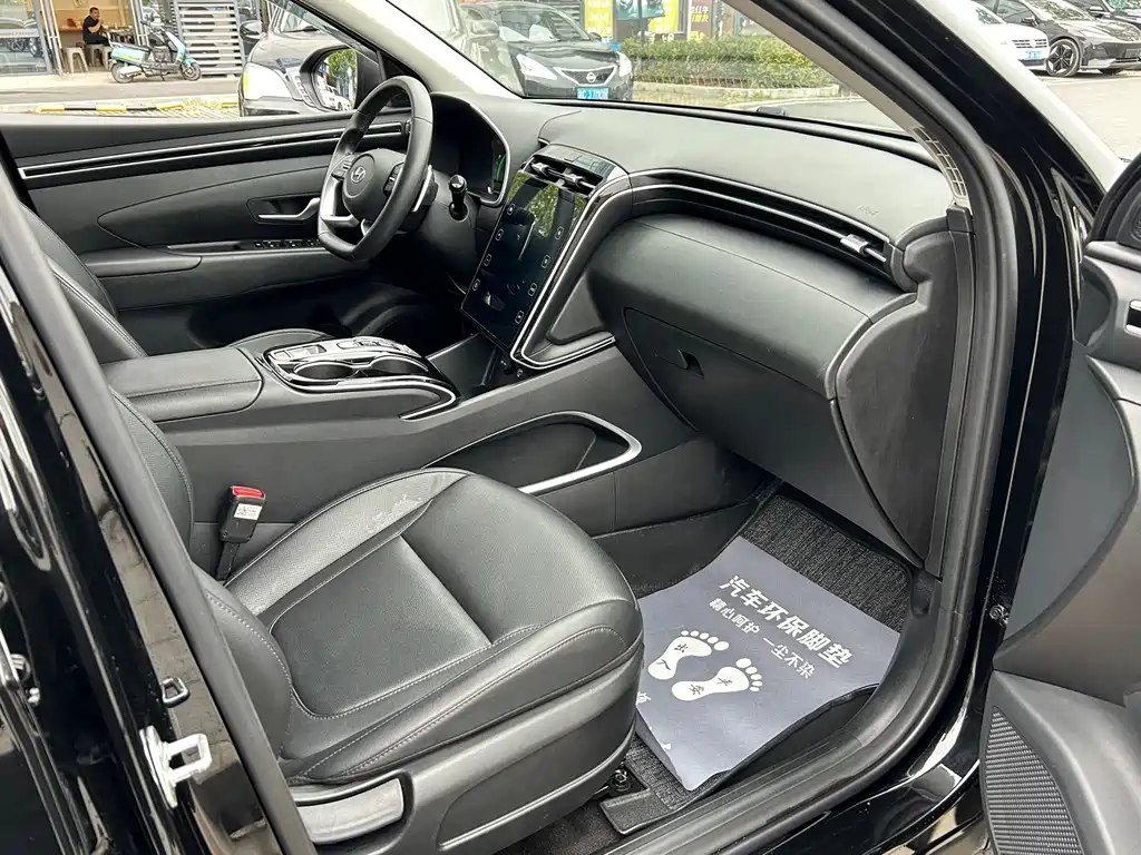 Hyundai Tucson — миниатюра 6