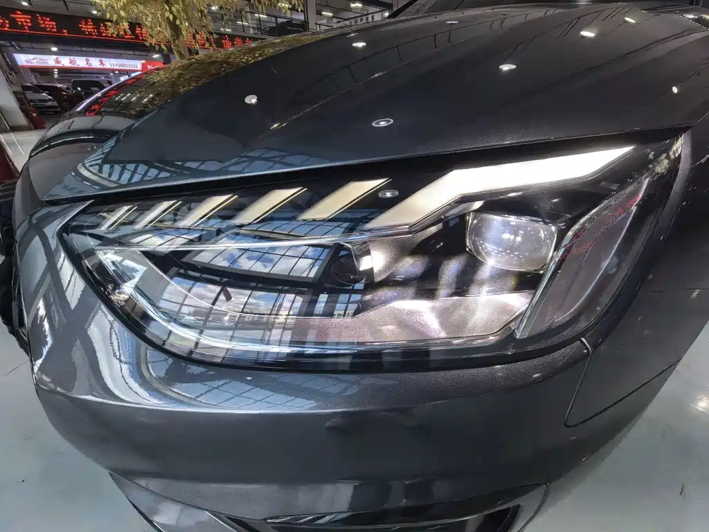 Audi A4L — миниатюра 28