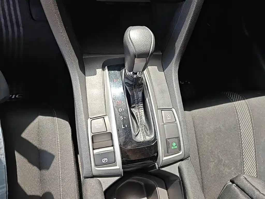 Honda Civic — миниатюра 14