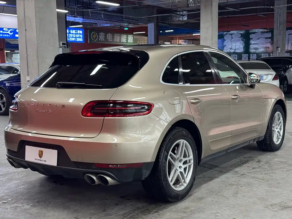 Porsche Macan — миниатюра 6