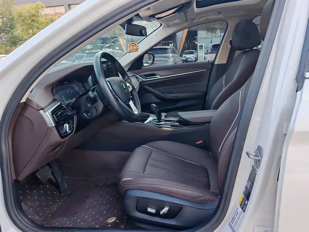 BMW 5 SERIES NEW ENERGY