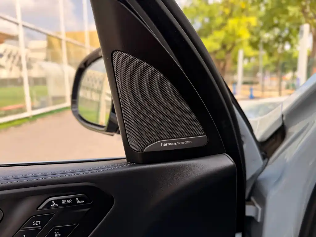 BMW X7 — миниатюра 23