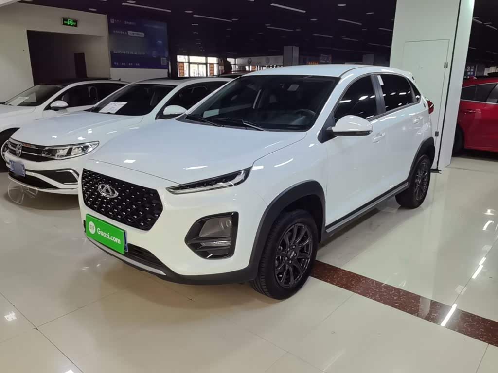 CHERY Tiggo 3x 1.5 л 2025 г. Белый, пробег 4200 км