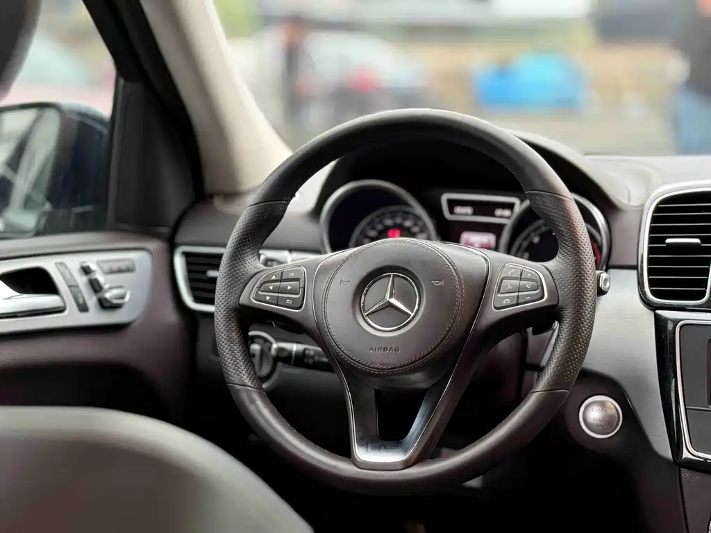 Mercedes-Benz GLS 2018 GLS 320 4MATIC