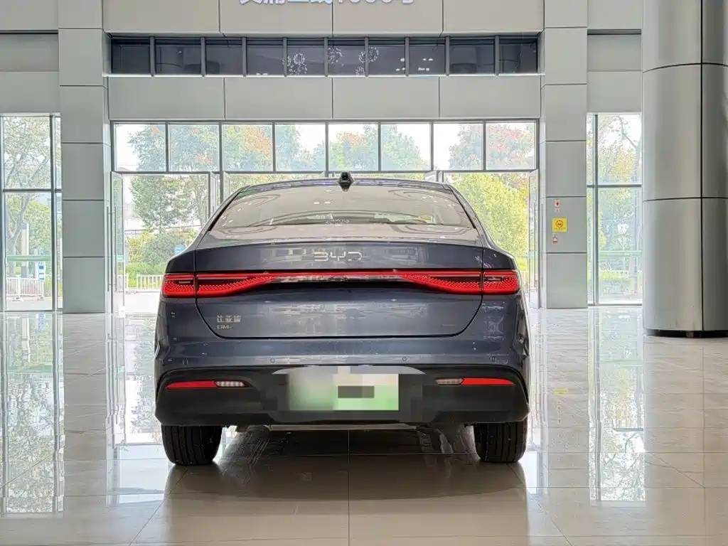 BYD Seal 05 DM-i — миниатюра 14