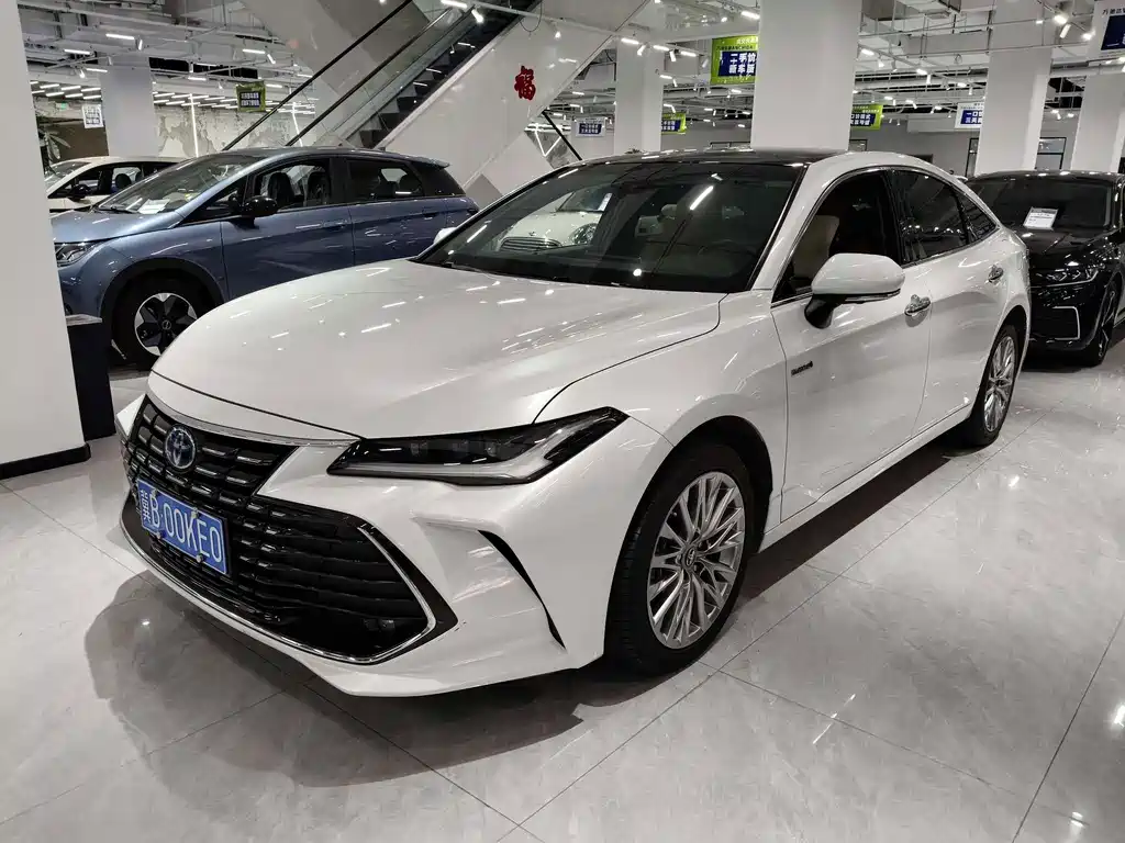 Toyota Avalon — миниатюра 2