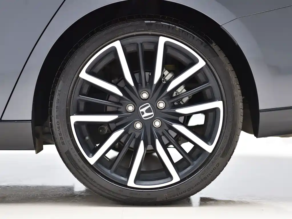 Honda Accord — миниатюра 22