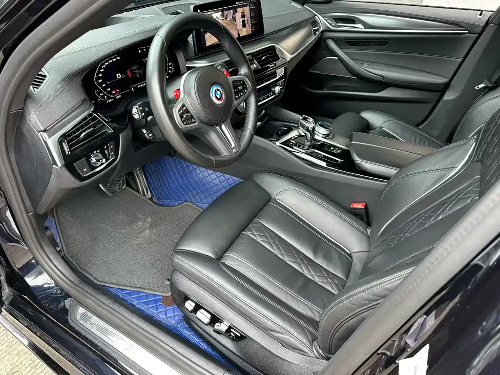 BMW 5 Series (Import) 540i Elegant Edition M Sport Package, фото 3